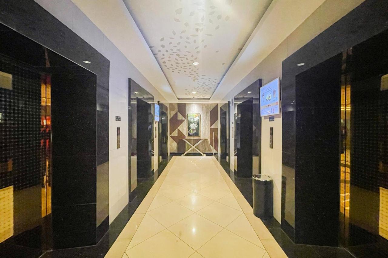 Redliving Grand Kamala Lagoon - 911 Tower Barclay South With Netflix Apartemen Bekasi